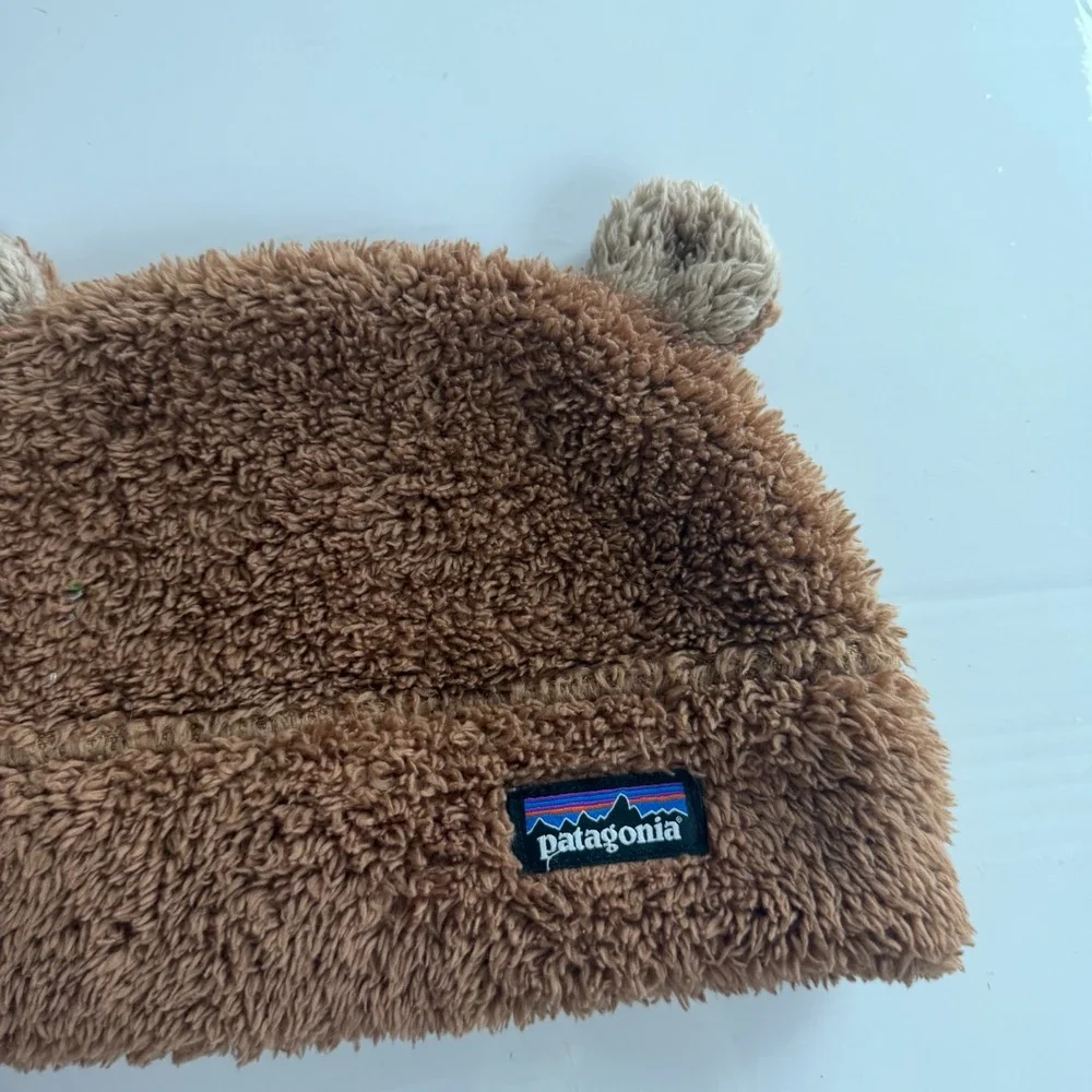 Patagonia Baby Furry Friends Bear Hat‎ Size 24 Months